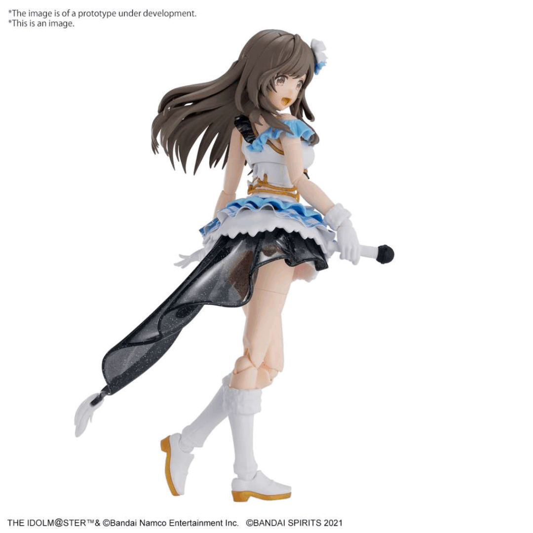 Box art figure Bandai 30MS Kogane Tsukioka Idolmaster Shiny Colors in abito da idol su palco con sfondo luci da concerto