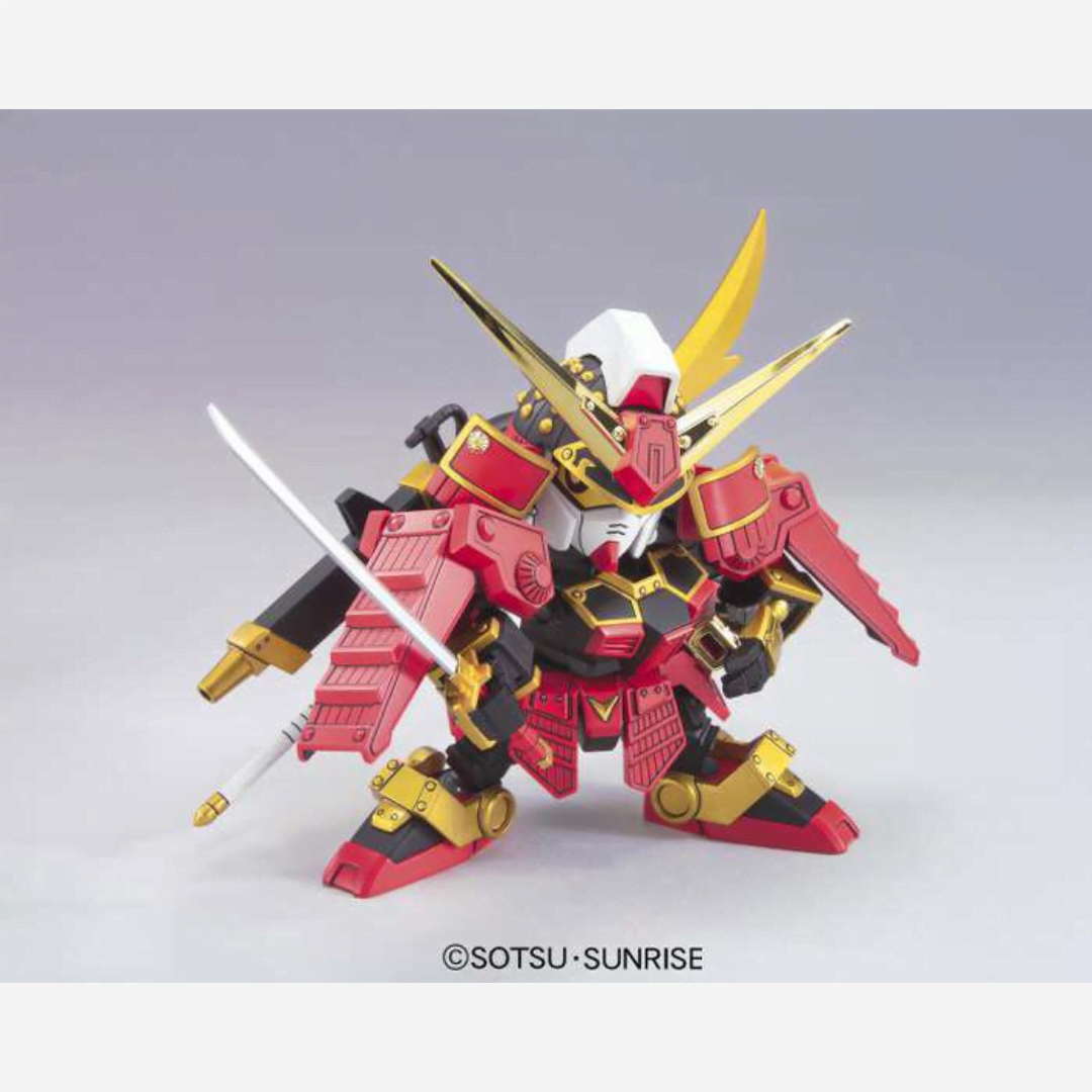 Box model kit Bandai BB #373 Musha Gundam Legend con armatura samurai rossa, doppia katana e posa dinamica in stile SD Gundam