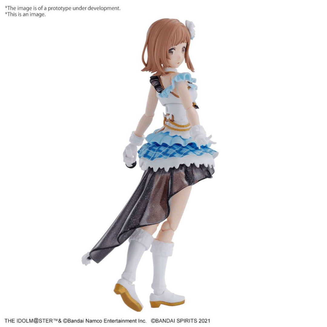 Box model kit Bandai 30MS Mano Sakuragi Idolmaster Shiny Colors con abito idol, cielo azzurro e arcobaleno sullo sfondo