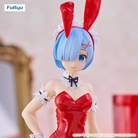 Figure Rem Bunny Girl Red 29cm FuRyu da Re:Zero, statuetta da collezione con outfit rosso lucido e dettagli realistici in stile coniglietta sexy.