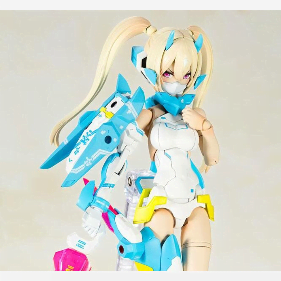 Box model kit ASRA Ninja Aoi Megami Device Kotobukiya con armatura azzurra, posa dinamica e armi ninja dettagliate in scala 1/1