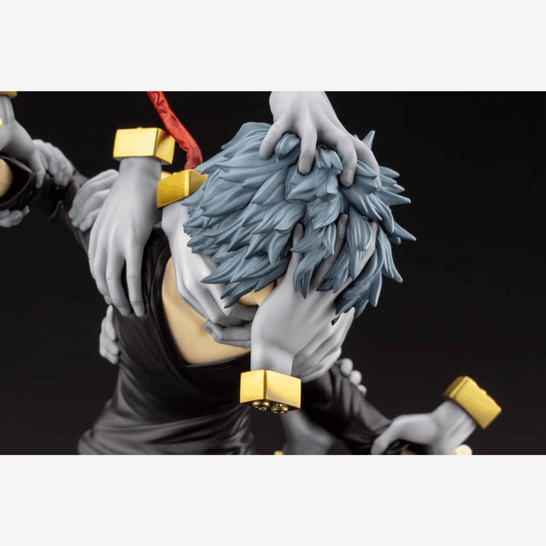 Figure Tomura Shigaraki 23 cm My Hero Academia in PVC con mani sul volto e posa dinamica – villain anime disponibile su Weeaboverse