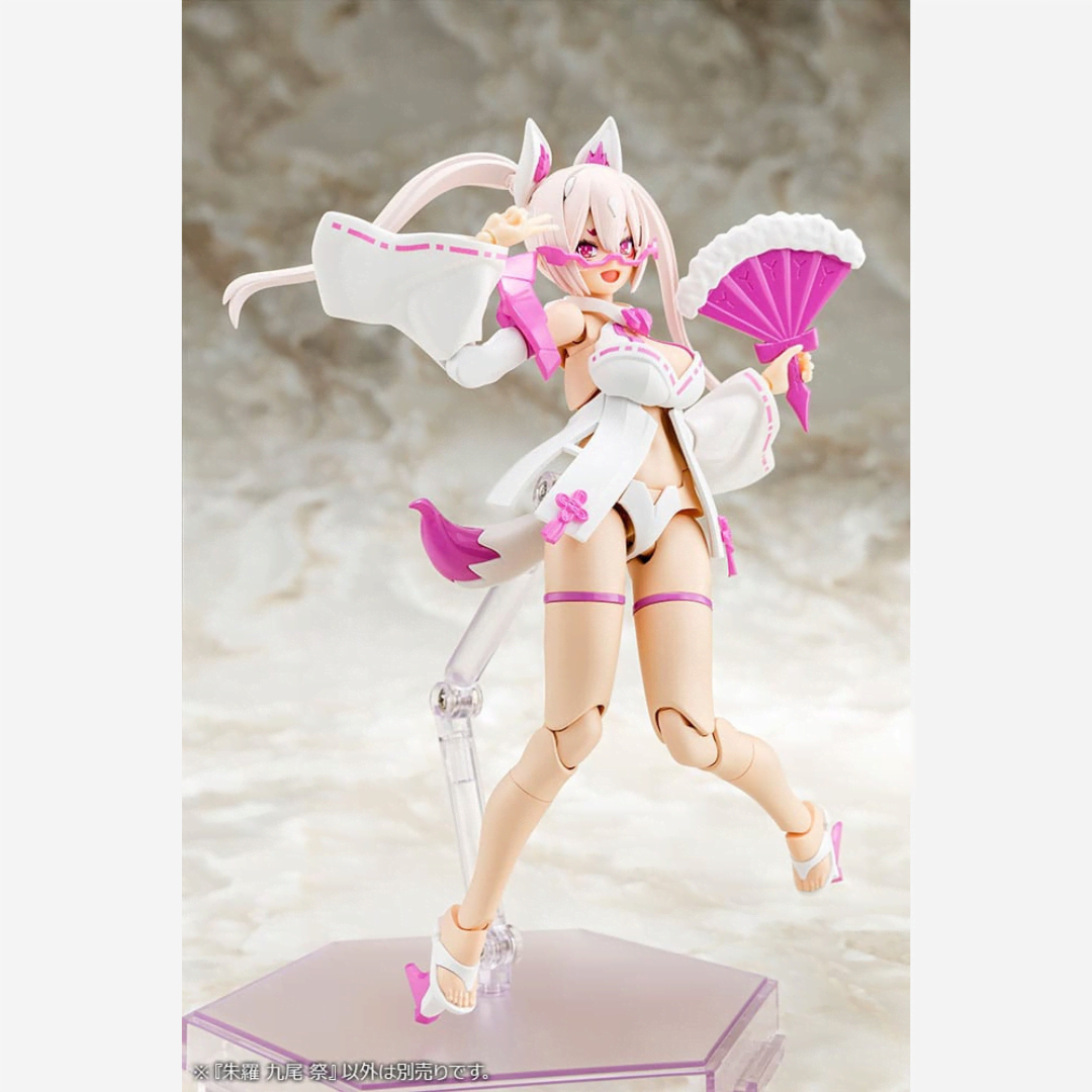 Box model kit Megami Device ASRA Nine-Tails Matsuri con yukata, orecchie da volpe, ventaglio e outfit ispirato ai festival giapponesi