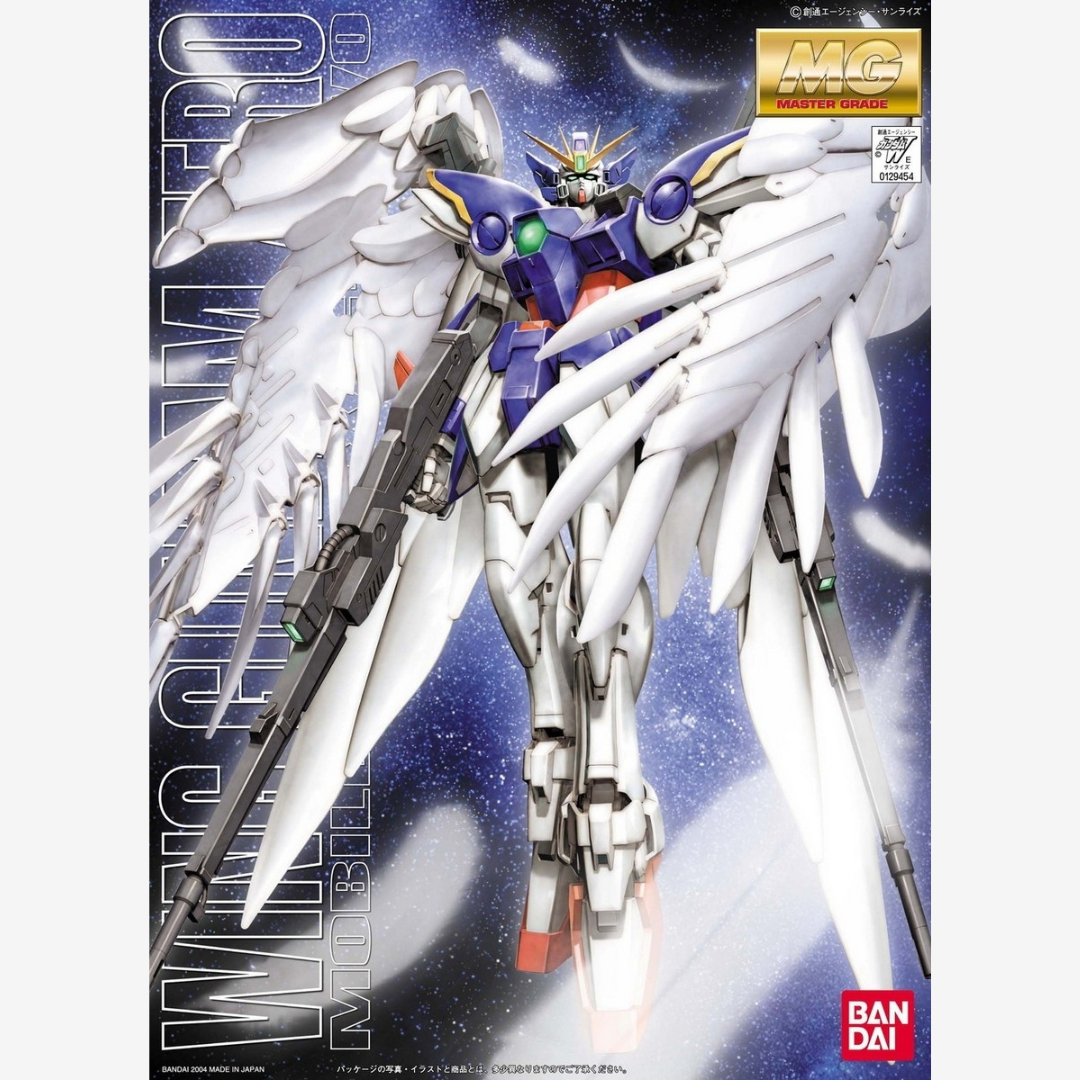 Gunpla MG Wing Gundam Zero Endless Waltz 1/100 Bandai – modello con ali mobili, doppio fucile e design iconico. Kit da collezione senza colla.