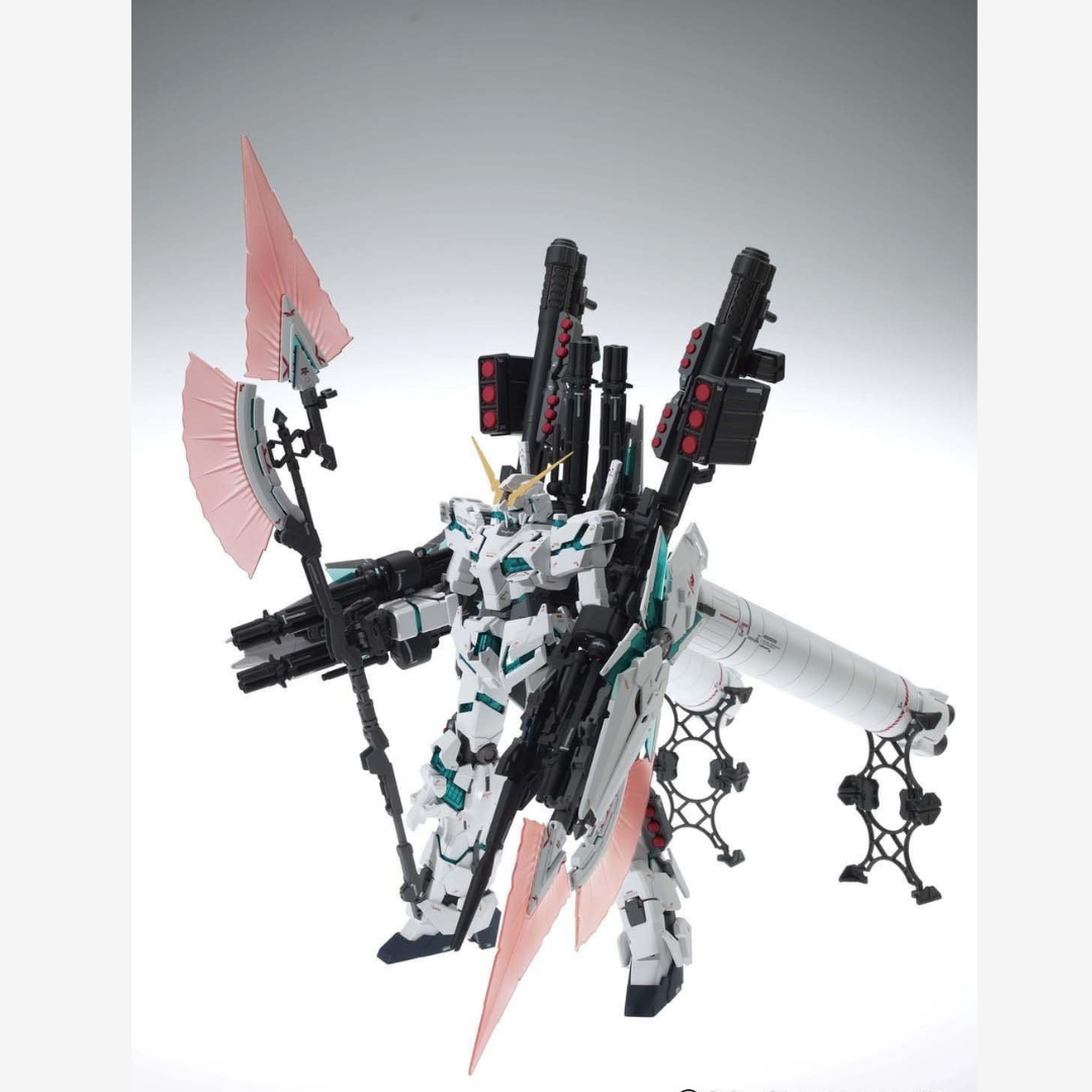 MG Full Armor Unicorn Gundam Ver.Ka 1/100 – Kit Gunpla con Psycho Frame verde, armamenti completi e design Katoki. Da montare senza colla né vernice.