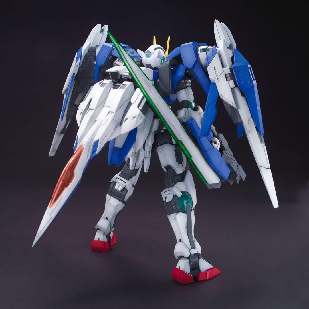 Gunpla MG 00 Raiser Bandai Master Grade da Gundam 00 – Mobile Suit GN-0000+GNR-010, kit modellismo dettagliato senza colla per fan Celestial Being.
