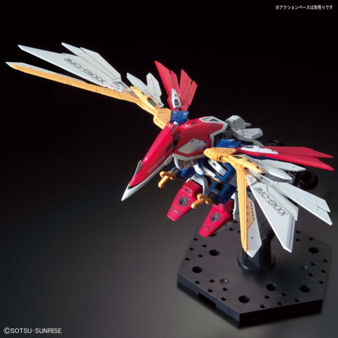 Gunpla RG Wing Gundam TV Version 1/144 Bandai, trasformabile in Bird Mode, articolato e fedele all’anime, su Weeaboverse.it