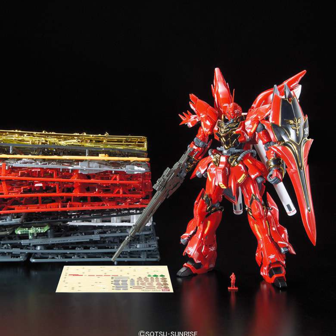 Gunpla RG 1/144 Sinanju Bandai – mobile suit Neo Zeon rosso con dettagli dorati, inner frame realistico e articolazioni mobili, kit senza colla né vernice.