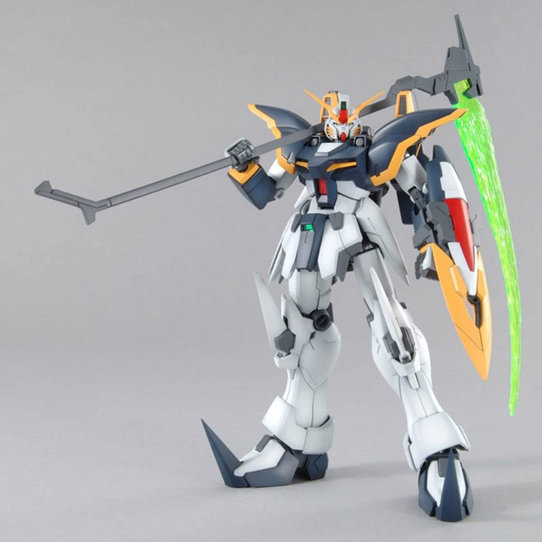 Box MG Deathscythe Gundam Endless Waltz Master Grade Bandai – Gunpla con falce energetica verde, dettagli gotici e montaggio senza colla.