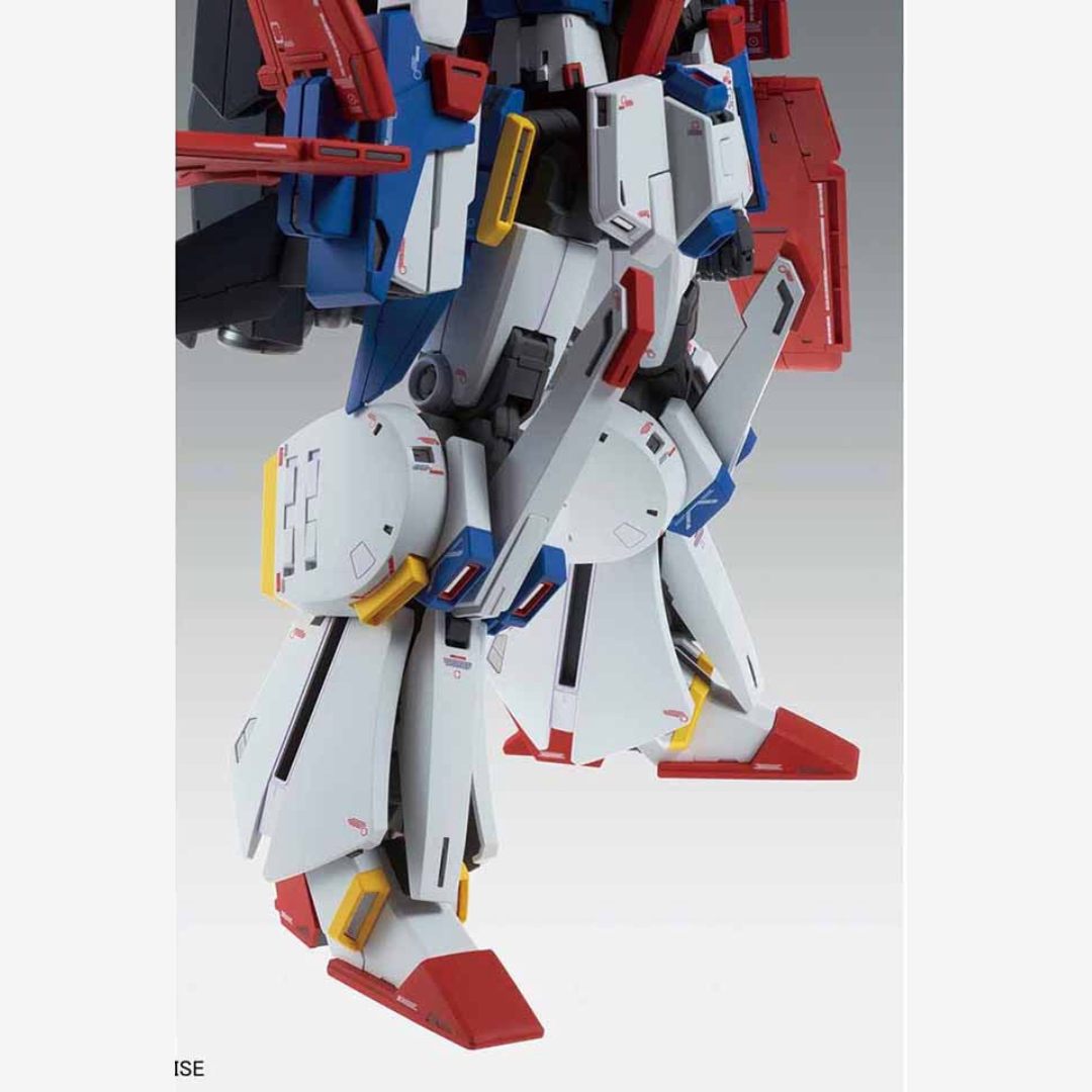 Gunpla MG ZZ Gundam Ver.Ka 1/100 Bandai: mobile suit trasformabile, dettagli premium, kit da montare senza colla perfetto per veri fan della serie anime.