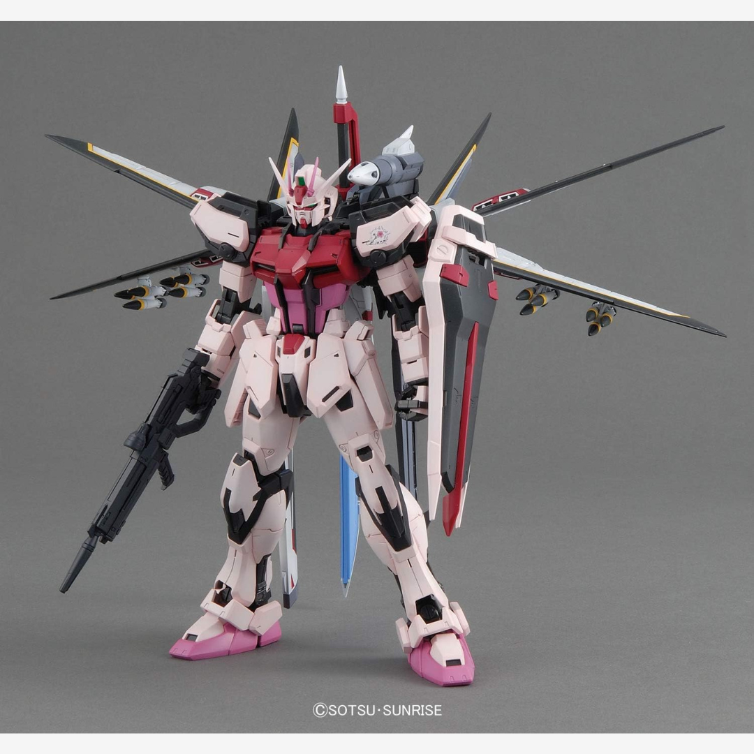 Box MG Strike Rouge Ootori Ver.RM Bandai 1/100 – Gunpla Gundam SEED con armi, ali e scudo, kit da assemblare senza colla né verniciatura