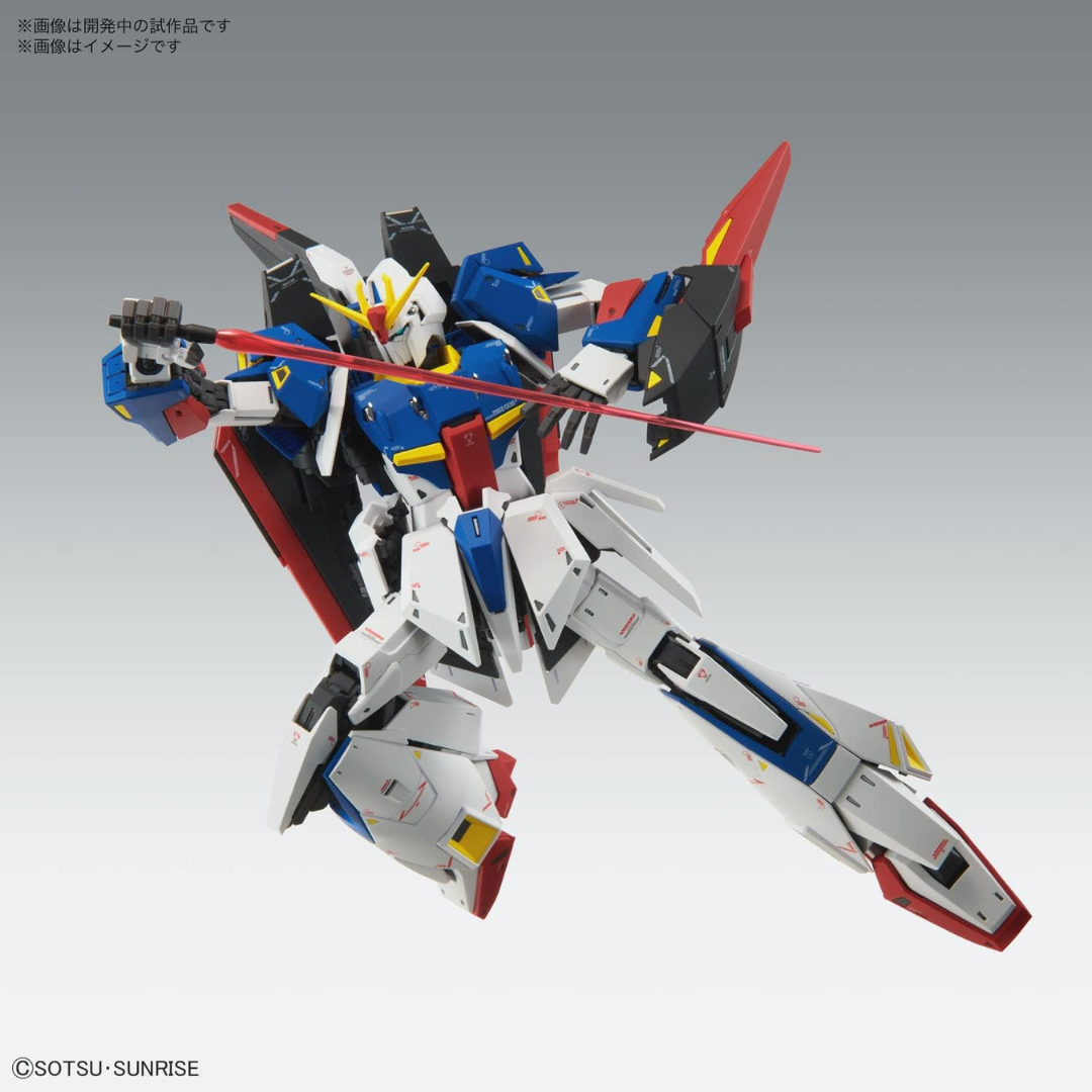 Gunpla MG Zeta Gundam Ver.Ka 1/100 Bandai – Mobile Suit trasformabile con dettagli anime-accurati, ideale per fan e modellisti esperti di Gunpla.