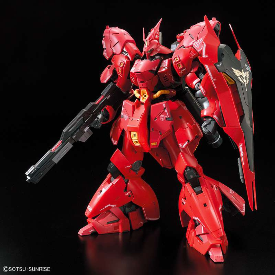 Gunpla RG MSN-04 Sazabi 1/144 in posa d’azione, mobile suit rosso di Char Aznable da montare, dettaglio realistico e armi incluse Bandai