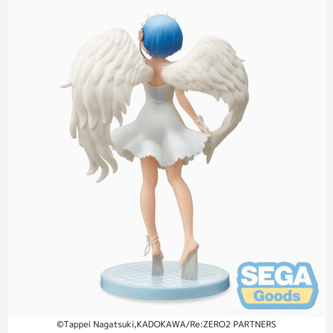 Figure Rem Angel SPM 20cm SEGA da Re:Zero - statuetta da collezione con ali dettagliate, base decorativa e abito bianco elegante.