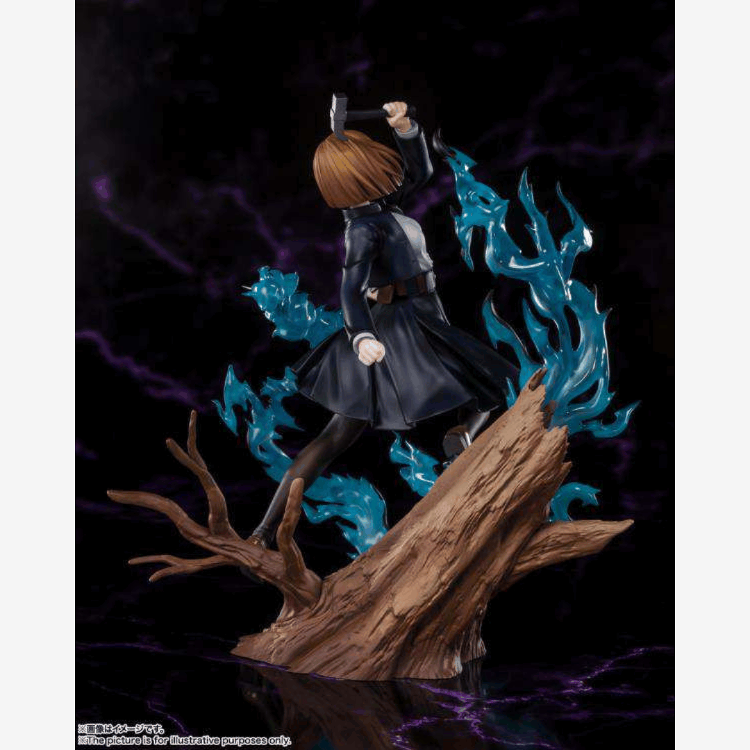 Figure Nobara Kugisaki Jujutsu Kaisen 0 17 cm in PVC, posa dinamica con martello e base energetica – disponibile su Weeaboverse