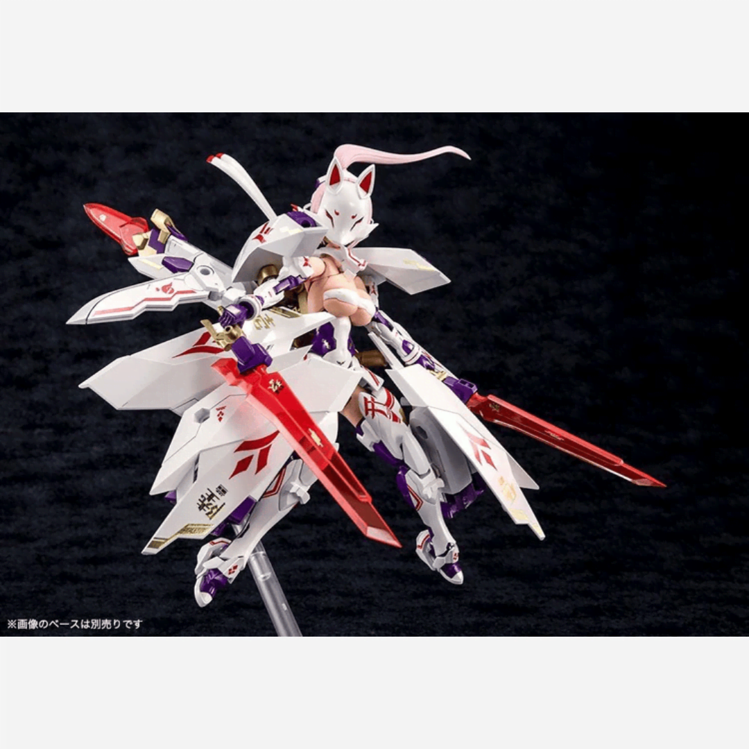Box model kit Megami Device ASRA Nine-Tails Kotobukiya con armatura bianca futuristica e look Bishoujo mecha da combattimento