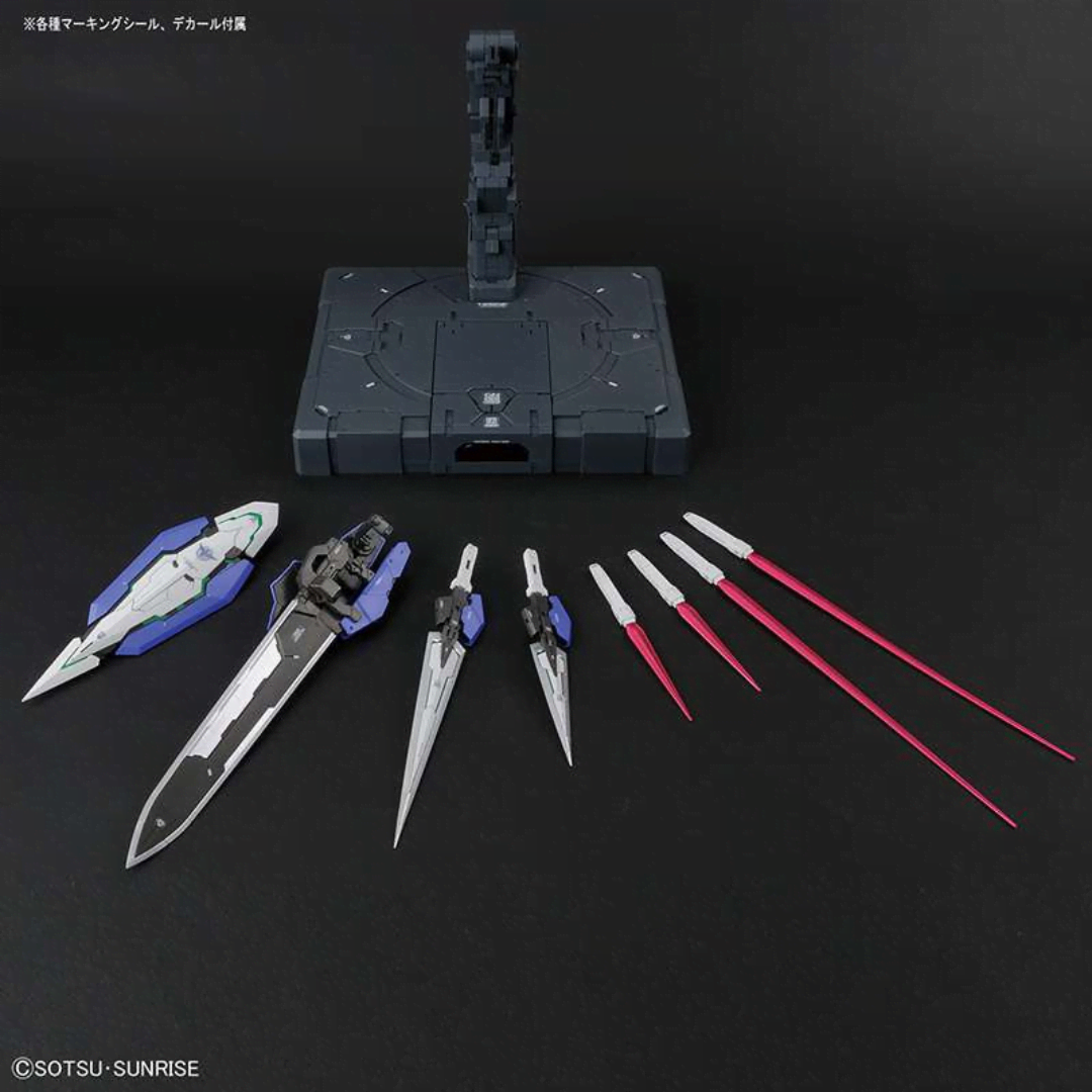 Box PG 1/60 Gundam Exia Perfect Grade con dettagli ultra realistici e design fedele all’anime Gundam 00, prodotto da Bandai per modellisti esperti.