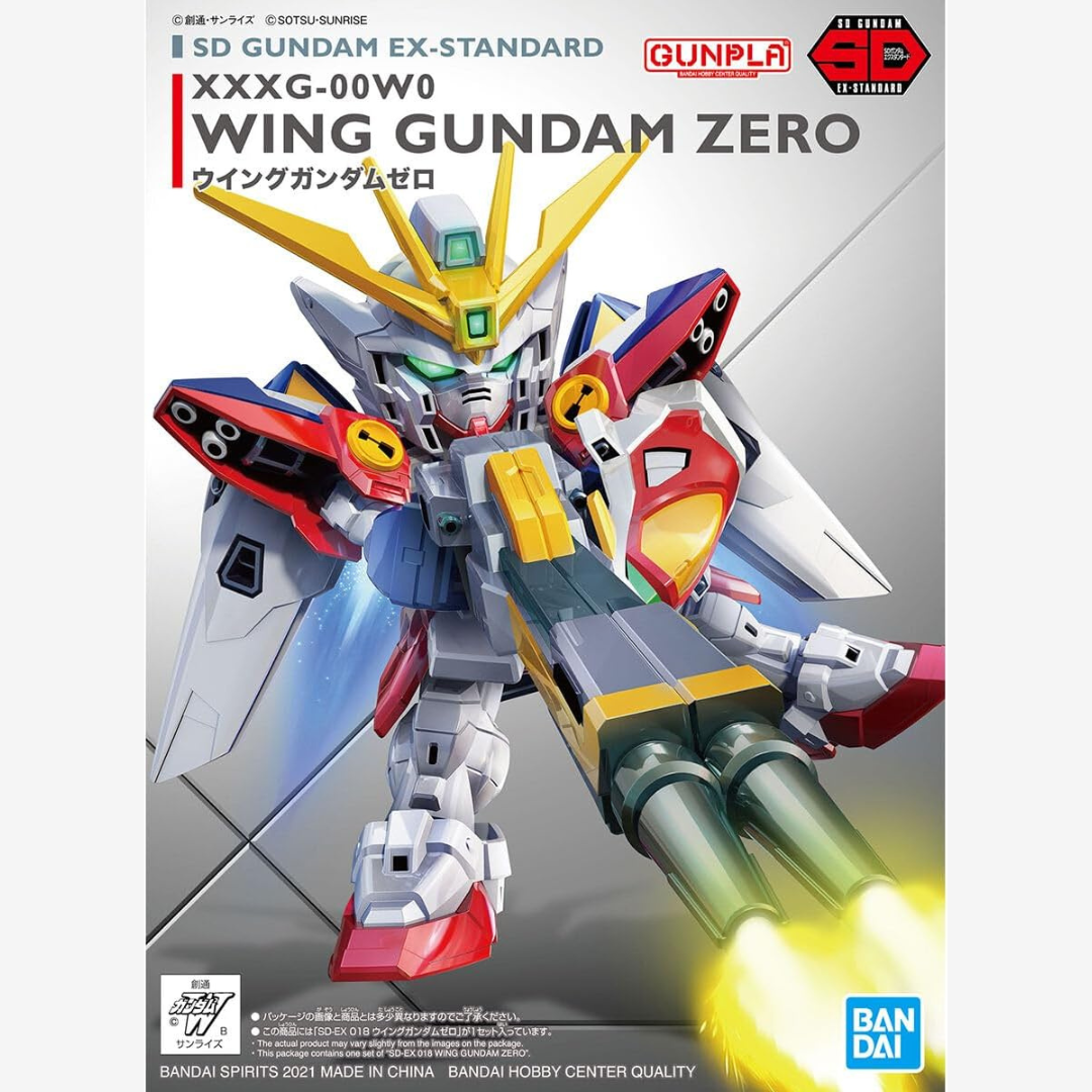 Gunpla SD EX-Standard Wing Gundam Zero Bandai con Twin Buster Rifle, ali mobili e accessori, kit da montare senza colla ispirato a Gundam Wing.