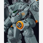 Model kit MODEROID MADOX-01 da Metal Skin Panic, mecha militare da montare senza colla, dettagliato e perfetto per collezionisti anime e robotica.

