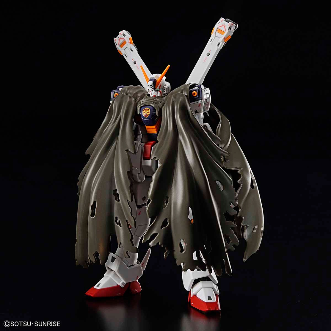 Gunpla RG Crossbone Gundam X1 1/144 Bandai con mantello, teschio sul viso e armi pirate-style ispirato a Mobile Suit Crossbone Gundam
