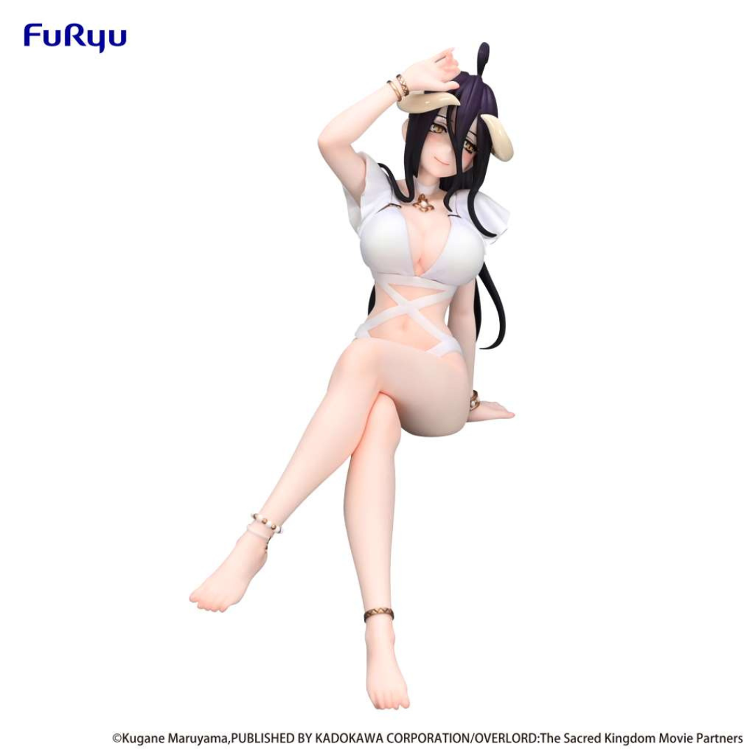 Figure anime Albedo Swimsuit Ver. FuRyu da Overlord – 20 cm, costume bianco, posa seduta, dettagli alta qualità, perfetta per collezionisti otaku.