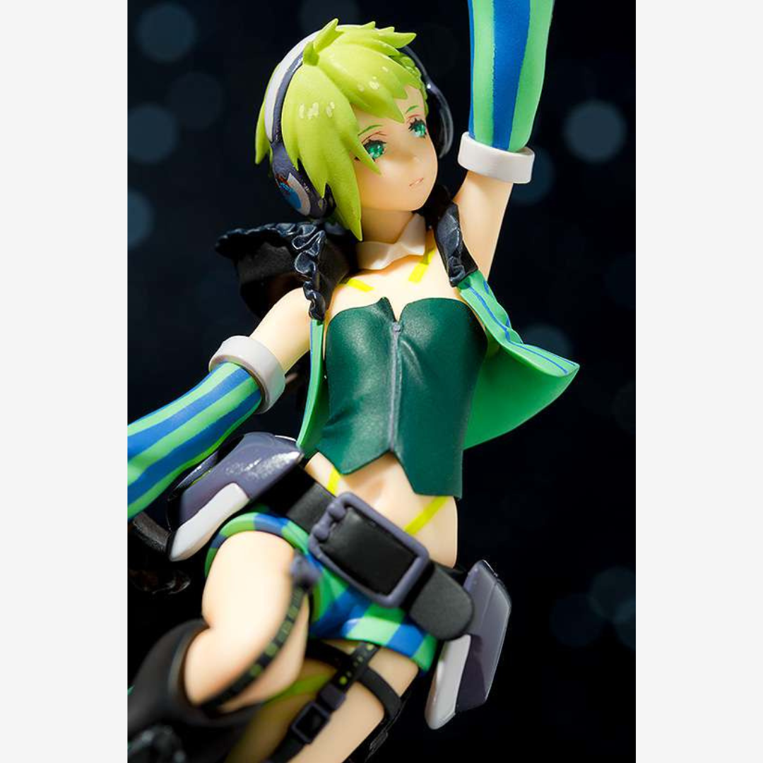 Model kit personaggio femminile futuristico verde e nero da assemblare, stile anime, dettagli curati, posa dinamica, senza colla o vernice.

