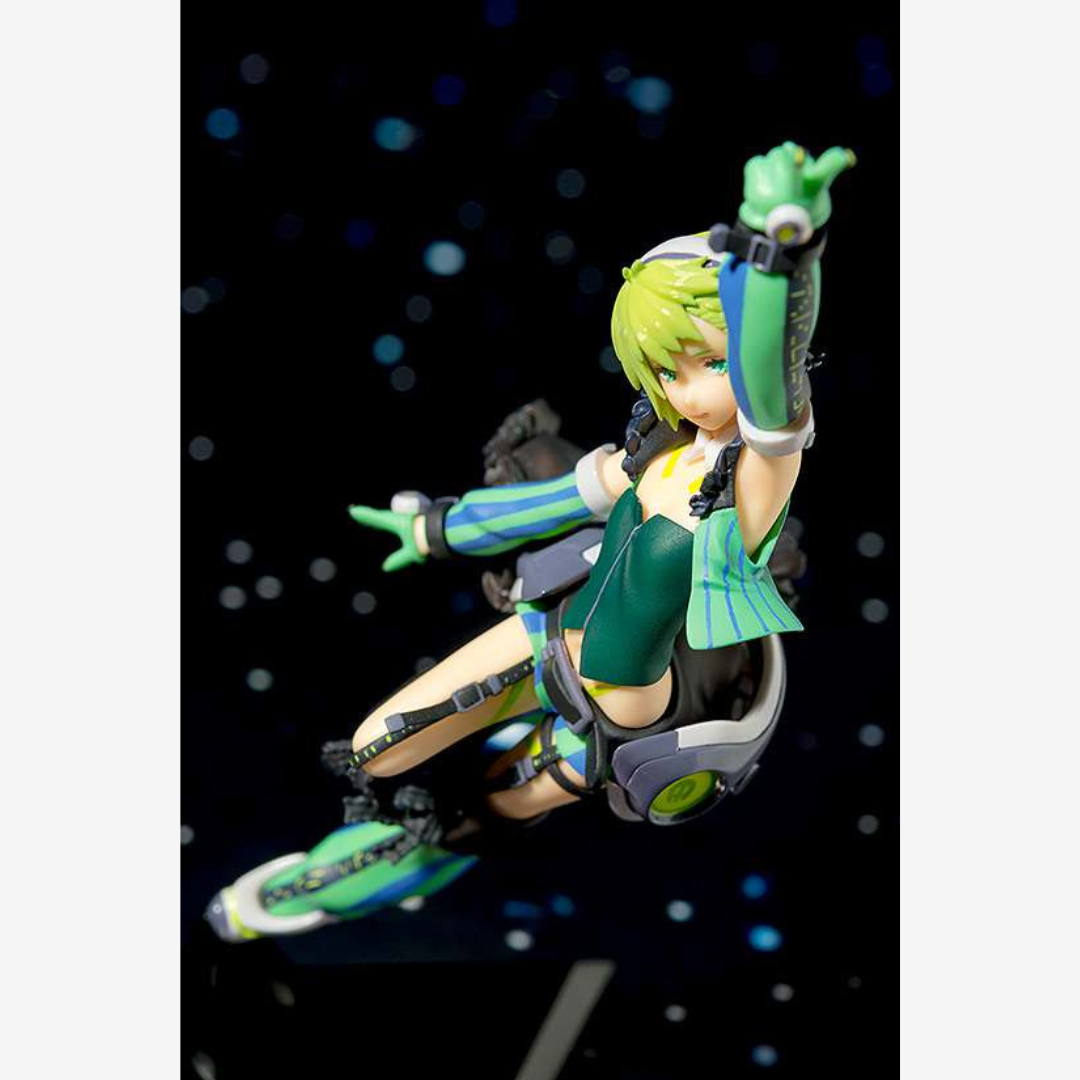 Model kit personaggio femminile futuristico verde e nero da assemblare, stile anime, dettagli curati, posa dinamica, senza colla o vernice.

