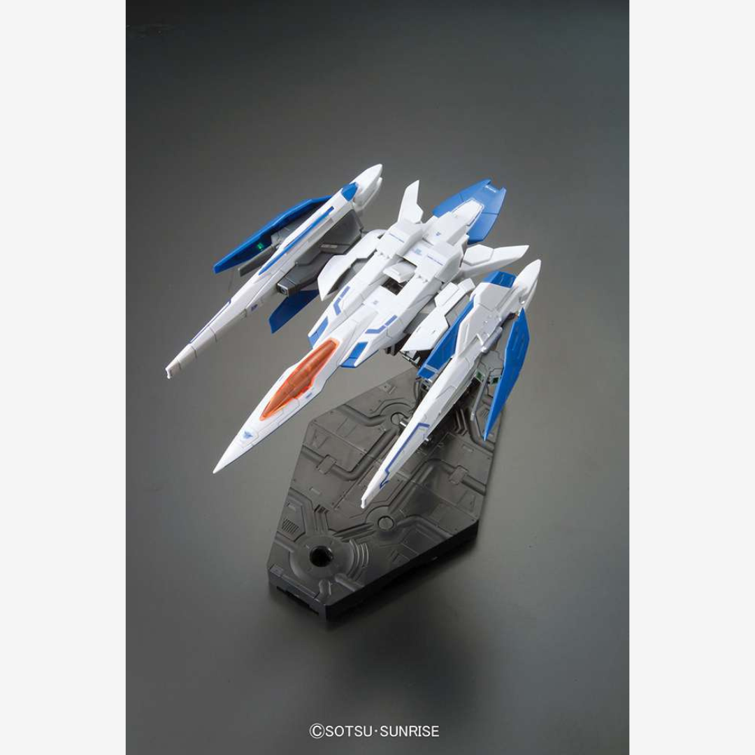 Gunpla HG Gundam Exia Repair II scala 1/144 con spada e scudo, mobile suit blu da Gundam 00, ideale per fan della serie e collezionisti di modellini